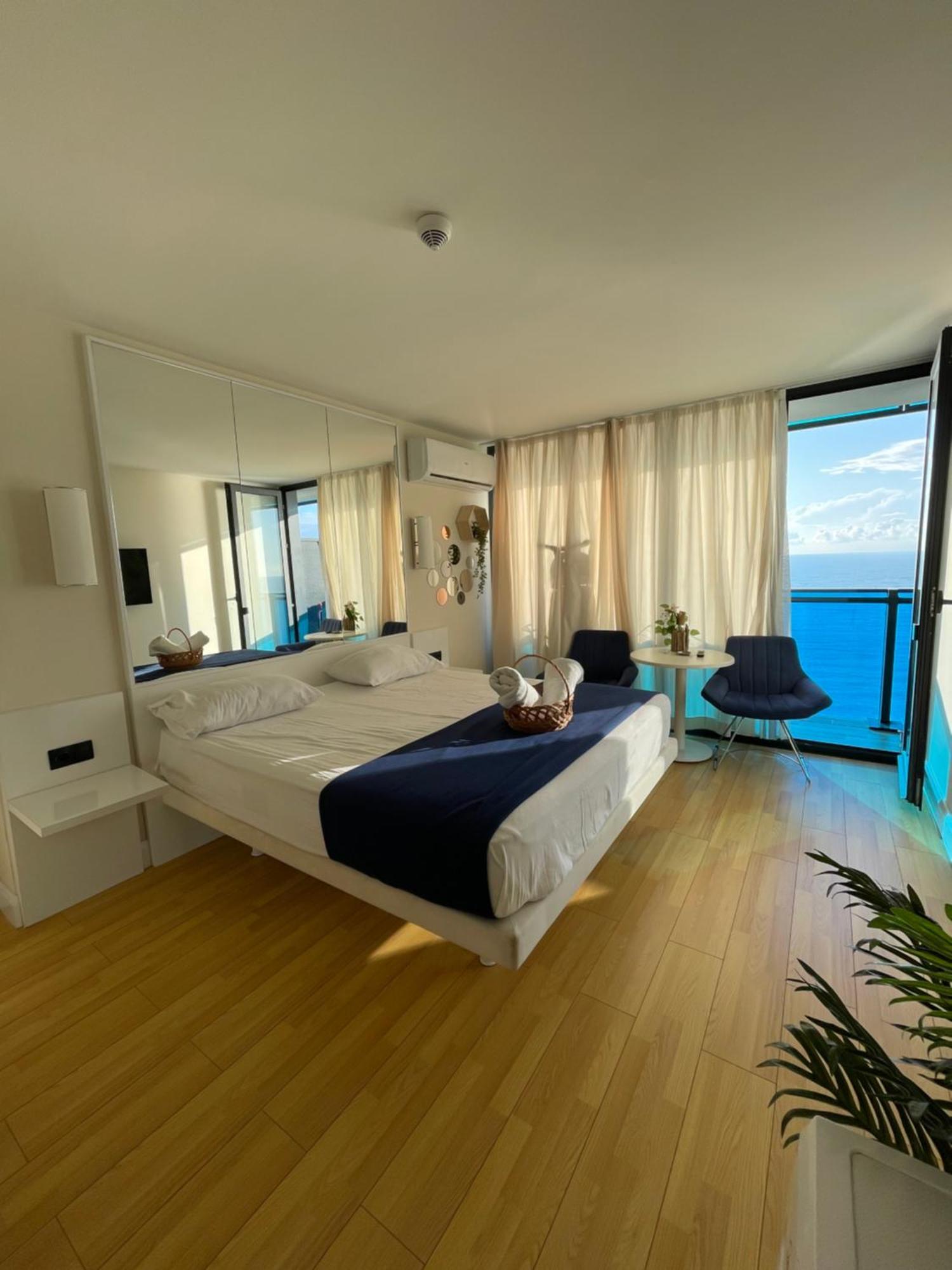 Panorma Black Sea Side Hotel 巴统 外观 照片